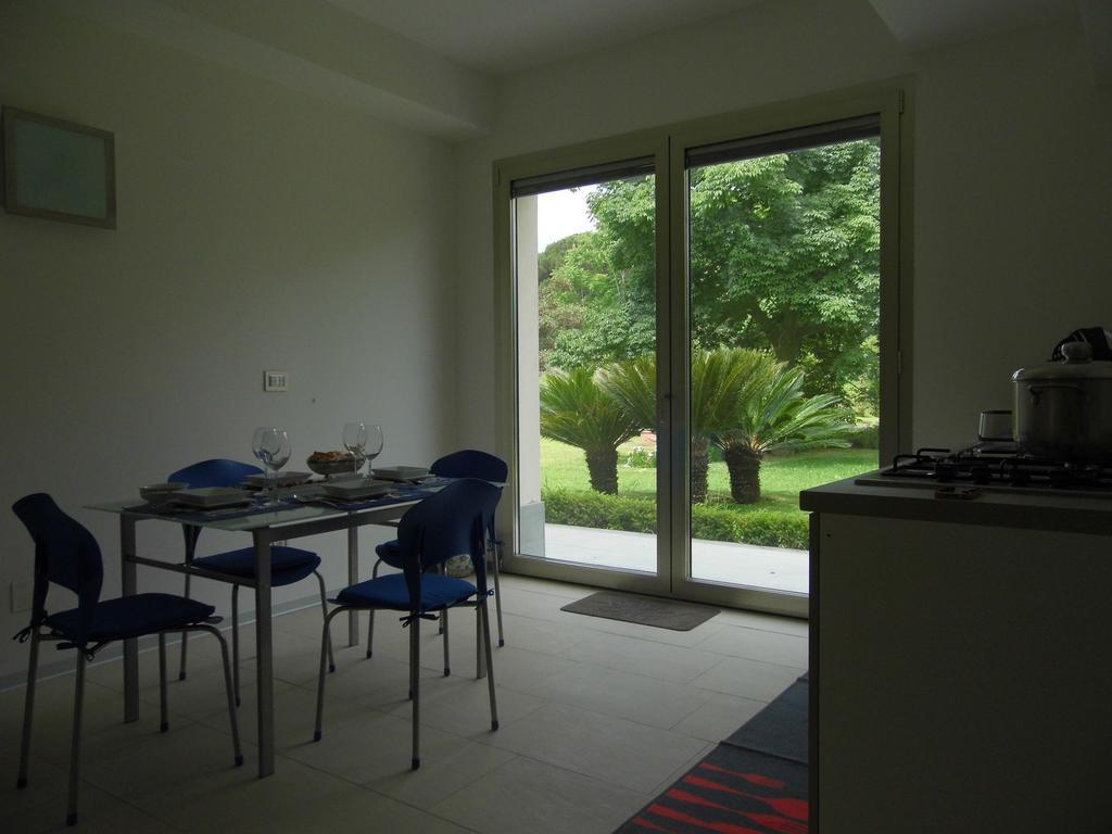 Ferienwohnung Fiore Dell'Etna Santa Venerina Exterior foto